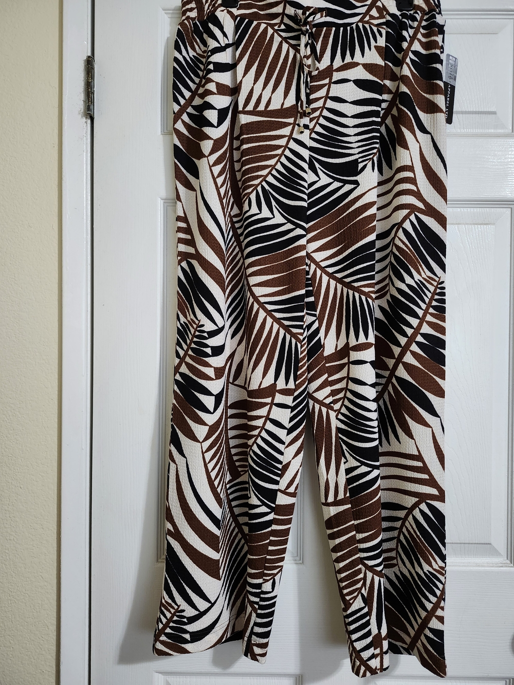Soho Apparel Brown Black and White Tropical Wide-Leg Pants